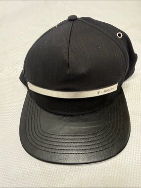 Black Men's Cap with Silver Accent